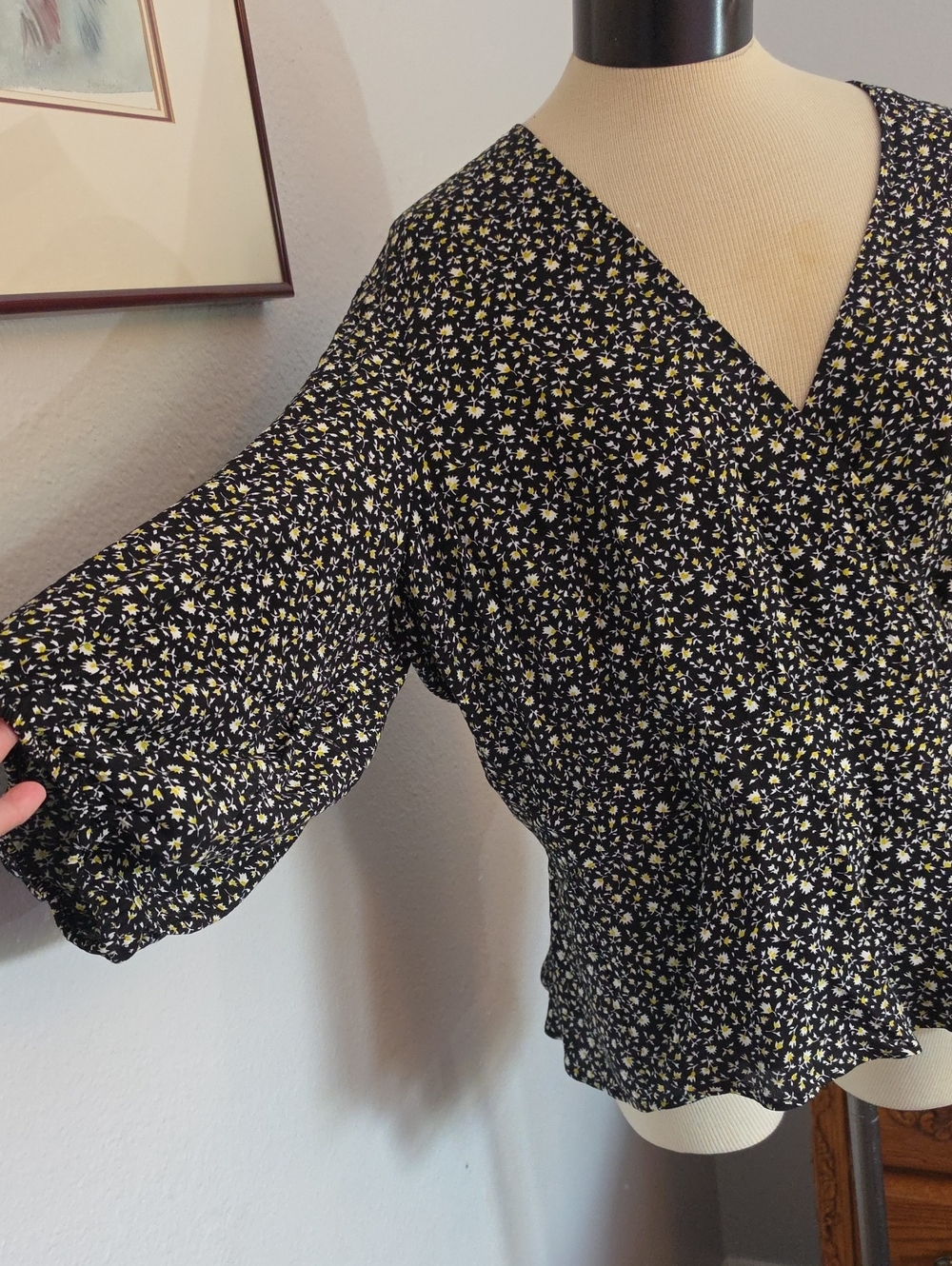 Banana Republic Black Floral V-Neck Blouse Yellow White Ditsy Print Wrap Front